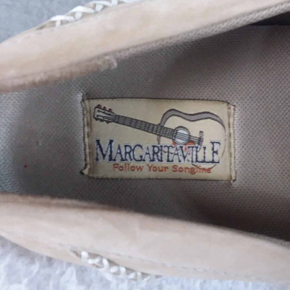 Margaritaville Venice Mens 10 Loafer Shoes Tan Suede Palm Tree Logo Boat Coastal